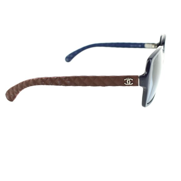 CHANEL: Navy & Burgundy Leather \